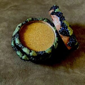 Set of 4 grape designed coasters